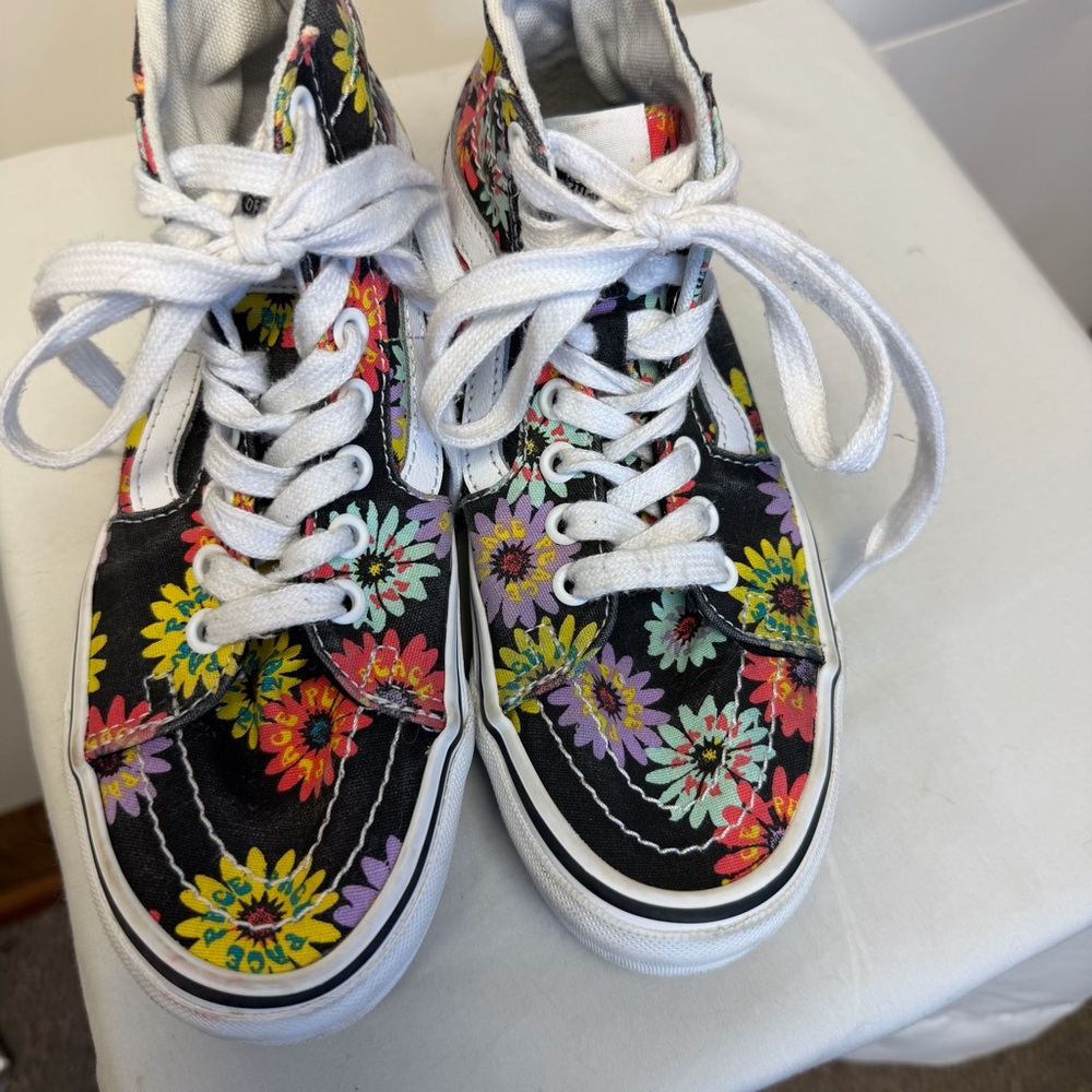 Vans Floral Hightops size 5.5 - Picture 2 of 7
